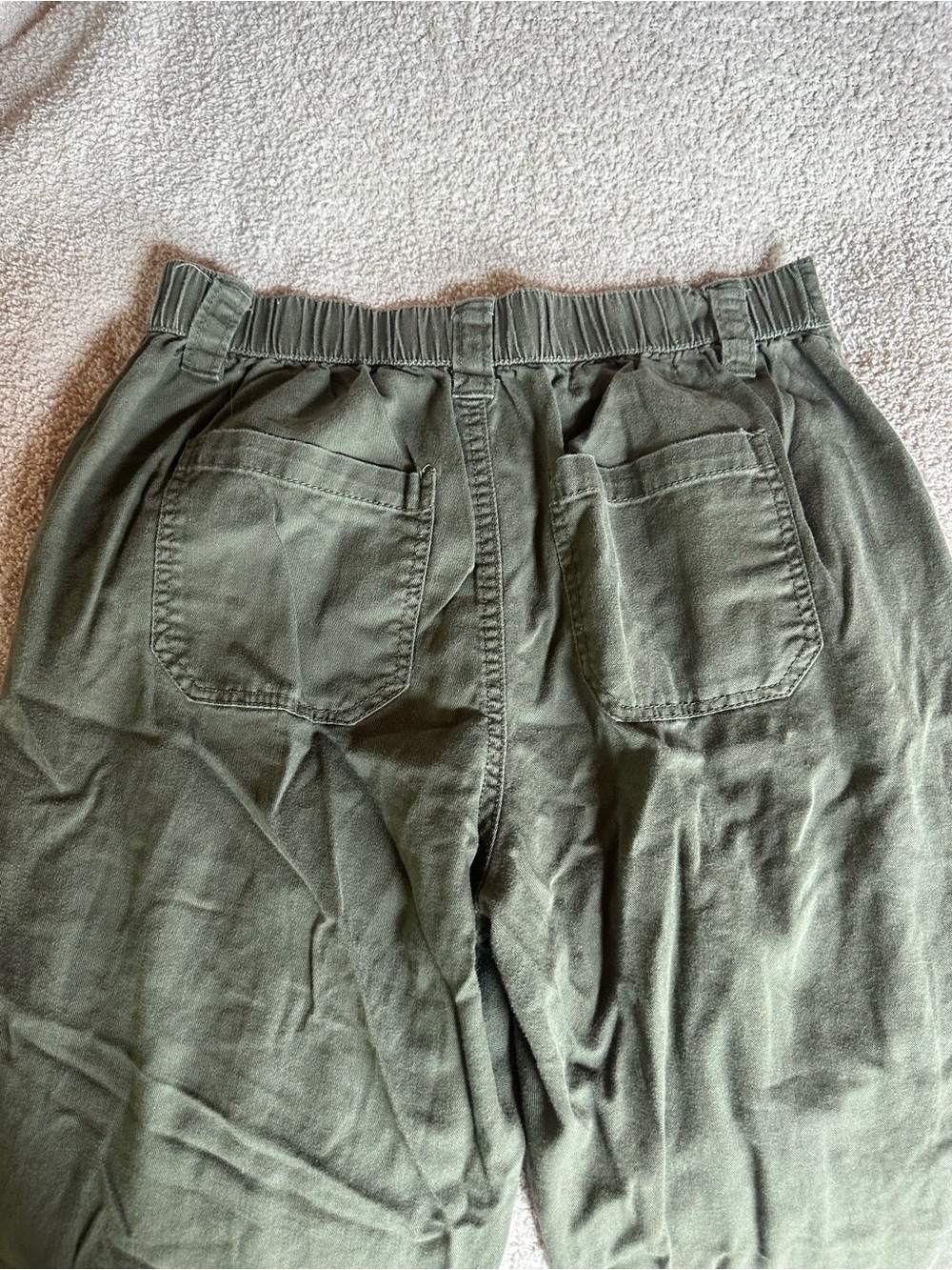 Green pants - Picture 4 of 4